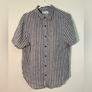 Madewell Short Sleeve Shirt - Small